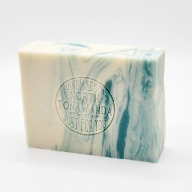 Salted Gin Bar Soap for Men, 7.9 Oz. – Boyd's Madison Avenue